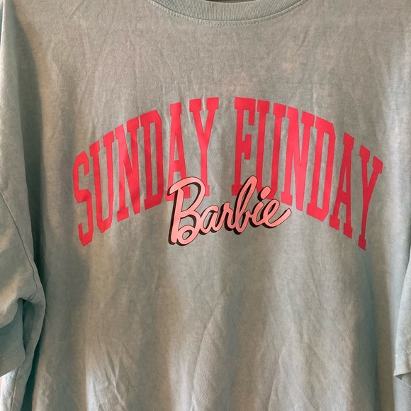 Women’s Barbie Sunday Funday Oversized Short Sleeve Graphic Blue T-shirt Size M - Picture 3 of 5